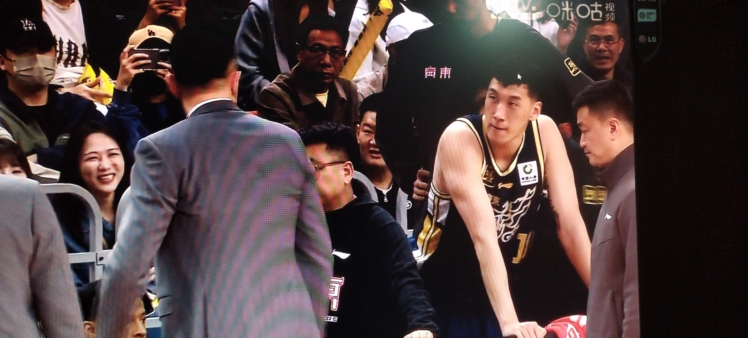 蜂鸟电竞-广东宏远冲刺阶段主帅复盘，志在足总杯名次提升，目标明确，身体对抗强度拉满的简单介绍-蜂鸟电竞